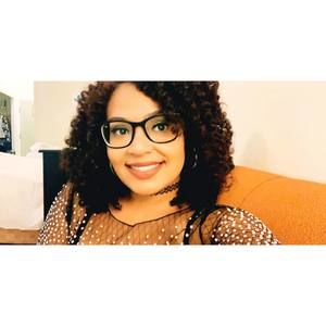 Meet your Posher, Celena